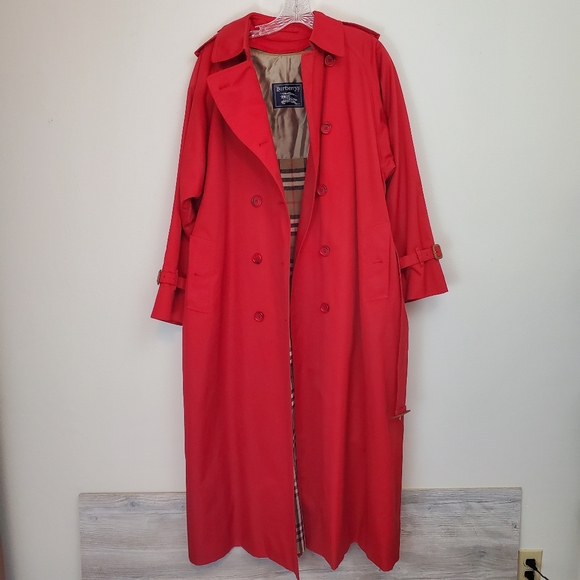 Burberry's double breasted red trench nova check wool lining plus size